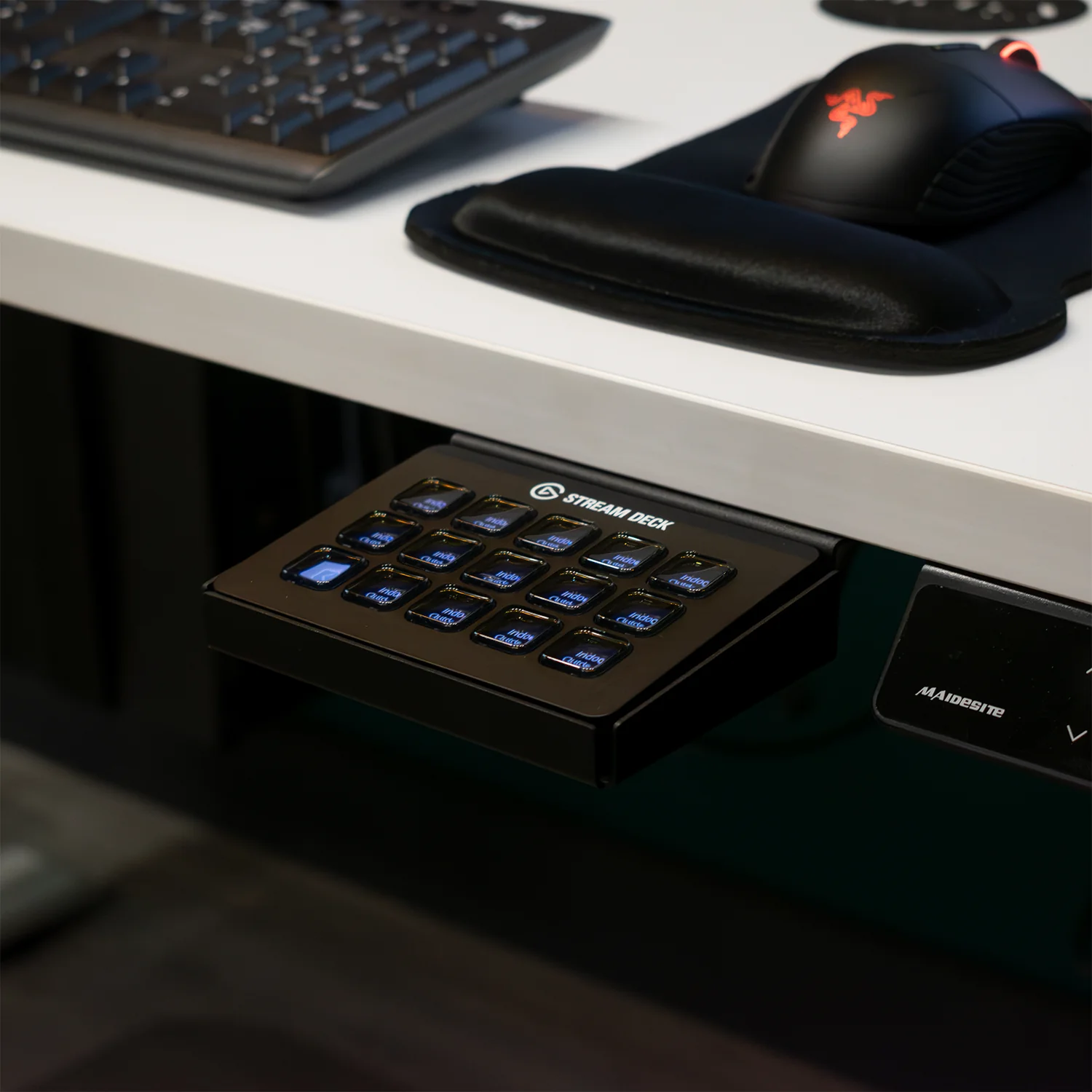 Elgato Stream Deck MK.2 - Black - Image 6